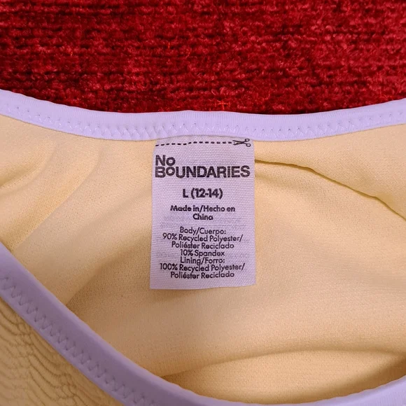 Lemon Textured High-Leg Swimsuit - Picture 3 of 4